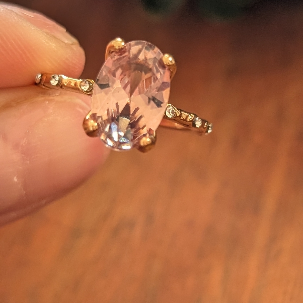 Fashion Jewelry Faux Diamond Brown and Gold  Ring Size 9 - Picture 4 of 5